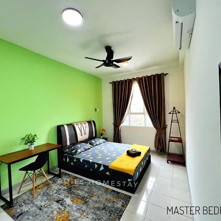 Aqils Homestay Kuala Terengganu Exterior foto